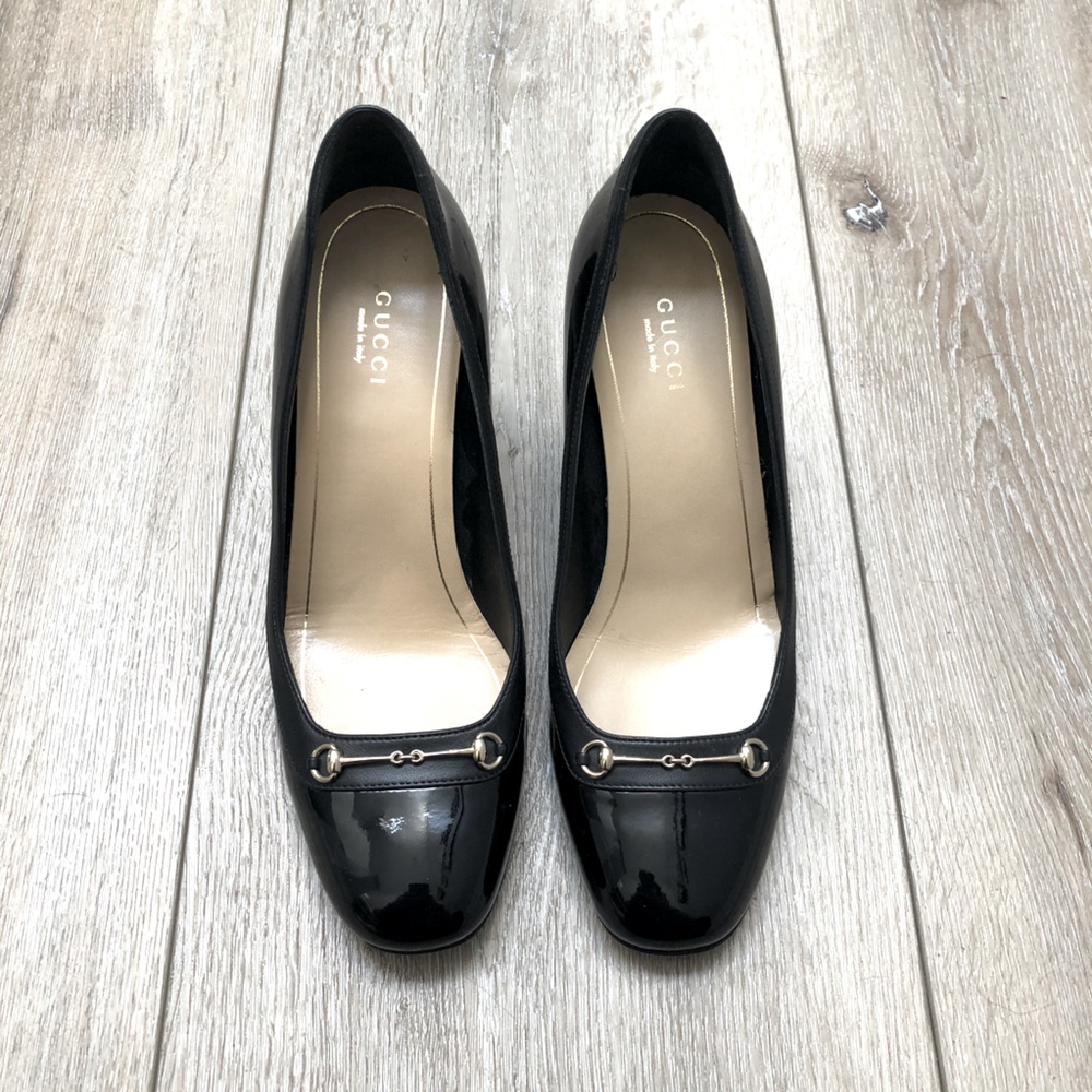 AUTHENTIC Gucci Patent Leather Pumps w/ Horsebit